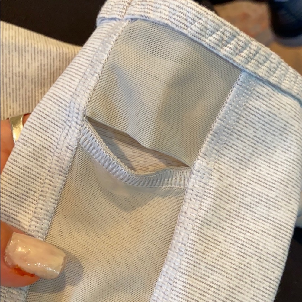 Under Armour Jacket - Picture 5 of 5